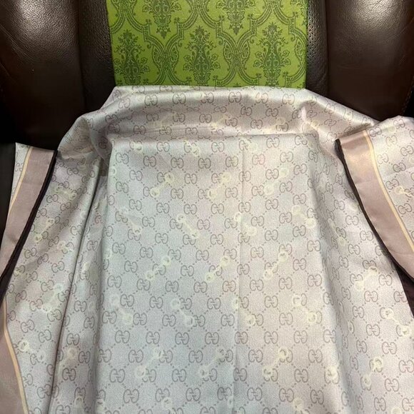 Gucci Brown and Cream Patterned Scarf